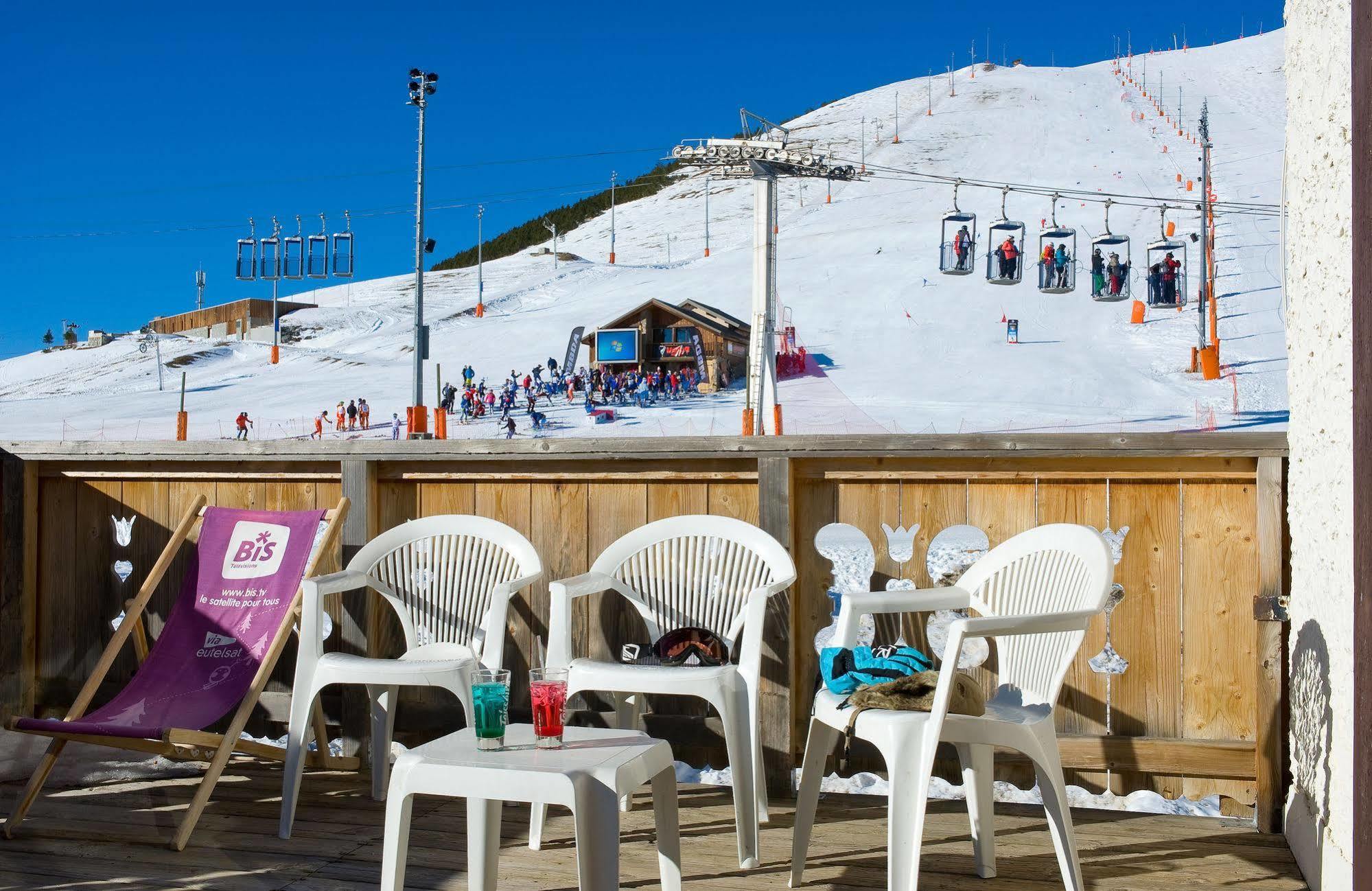 Madame Vacances Hotel Le Christina Alpe d'Huez Εξωτερικό φωτογραφία